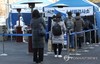 이틀연속 1천명 아래…신규확진 840명, 사망자 20명 더 늘어