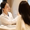 여름철 피부 탄력 저하, 피부과 복합 리프팅으로 다잡아야