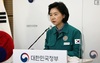 실내 마스크 의무 자율·권고로 전환…지영미 “30일부터 시행”