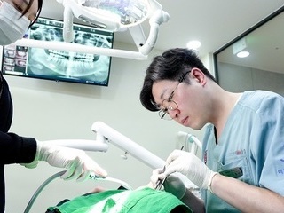 “네비게이션 임플란트, 정확한 치과 진단이 중요”