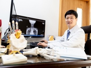 겨울철 심해진 목 통증, MTS needle 주사 치료로 개선