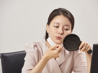 여름철 피부 트러블, 예방 및 관리법은?