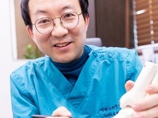 소아평발, 방치하지 말고 정형외과 방문해 정확한 진단과 교정받아야