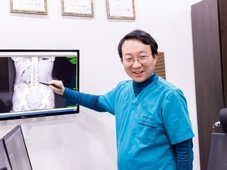 교통사고 후유증, 산재지정병원에서 조기에 정형외과적 집중 치료 나서야