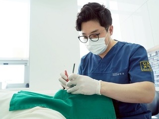 “치과 치료 어려운 고령·만성질환자도 네비게이션 임플란트 식립 가능”