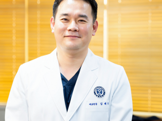 미용·기능 중요한 앞니 임플란트, 치과 선택 시 고려 사항